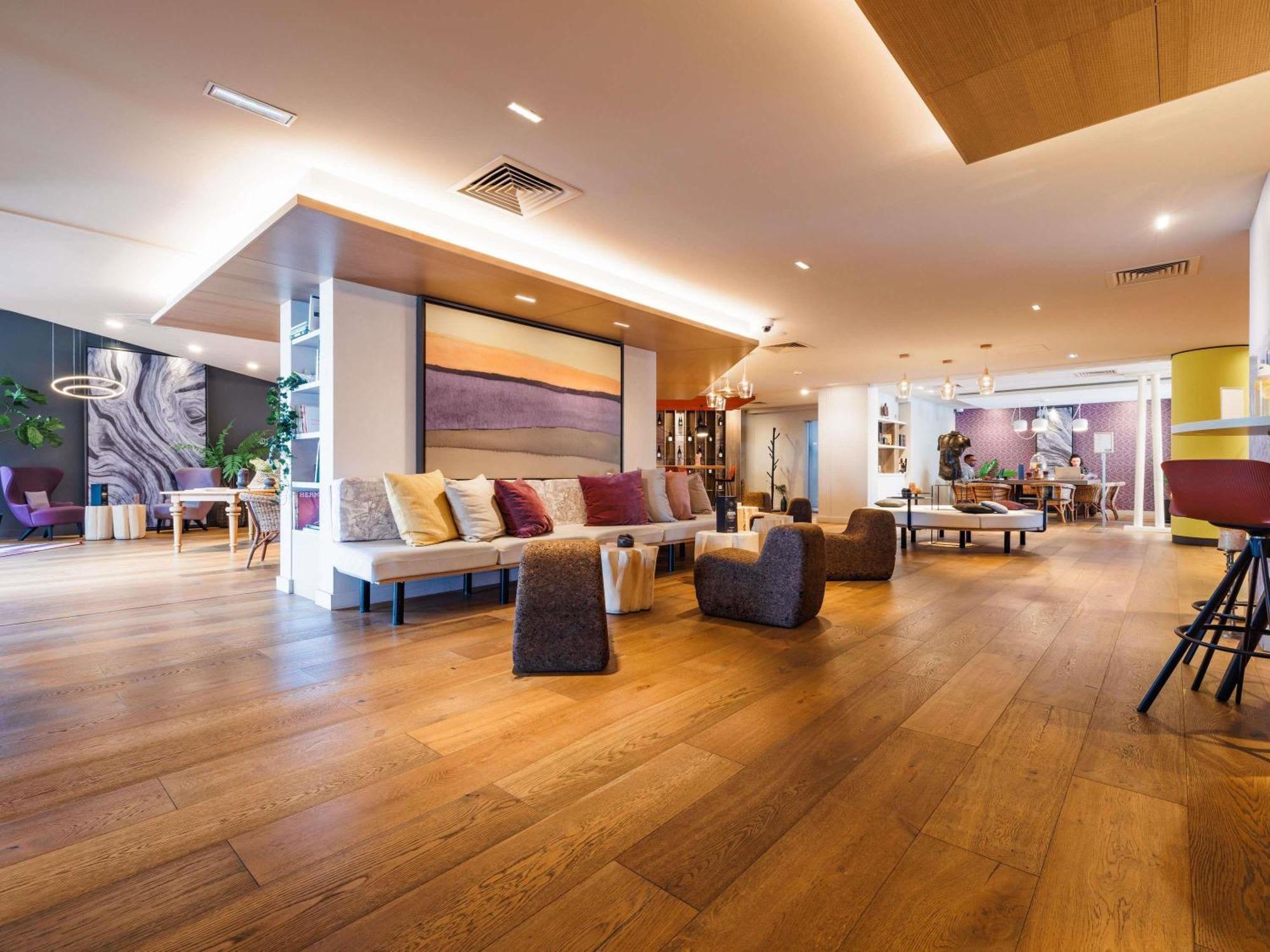 Mercure Valence Valence  Bagian luar foto