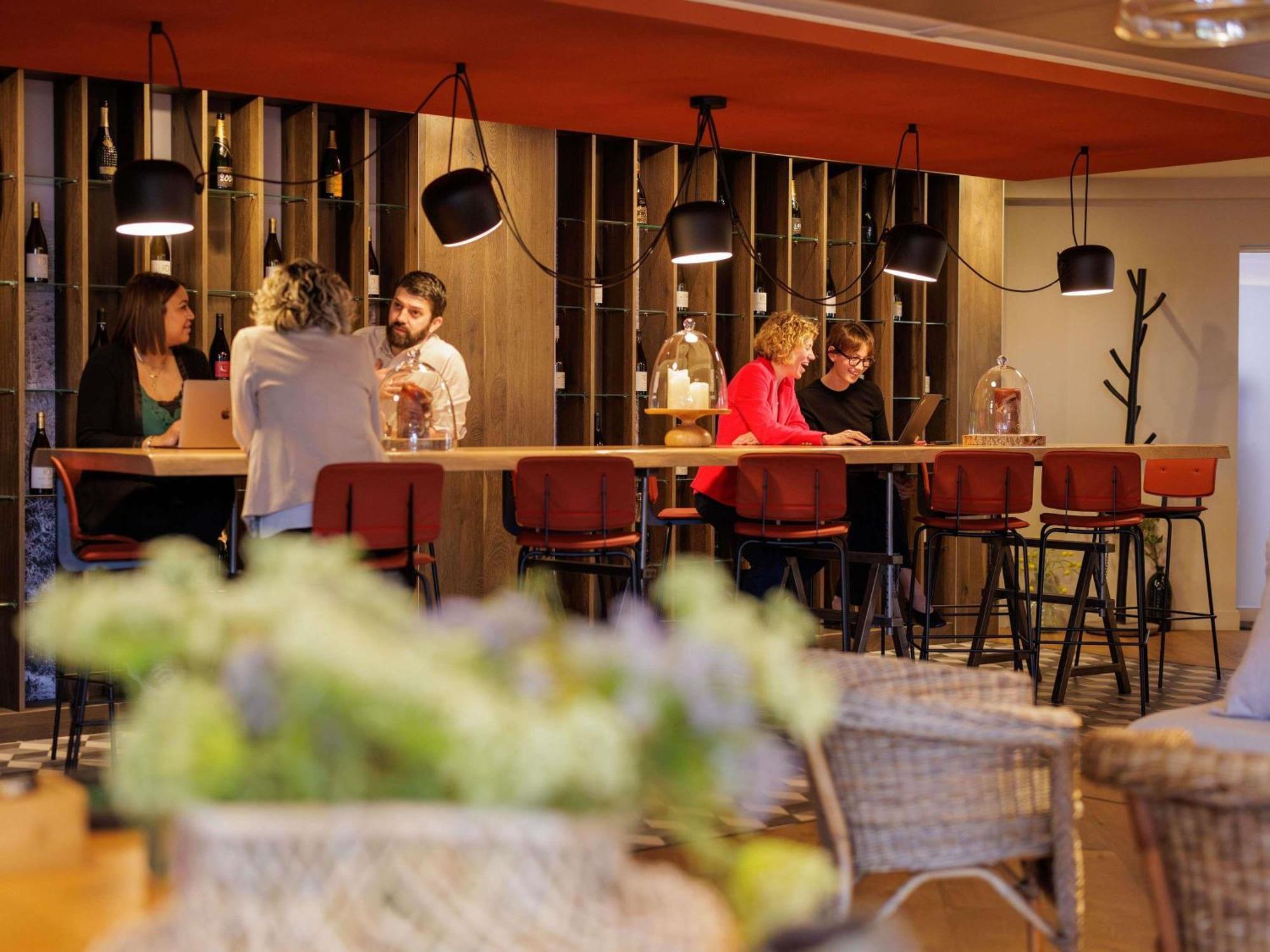 Mercure Valence Valence  Bagian luar foto
